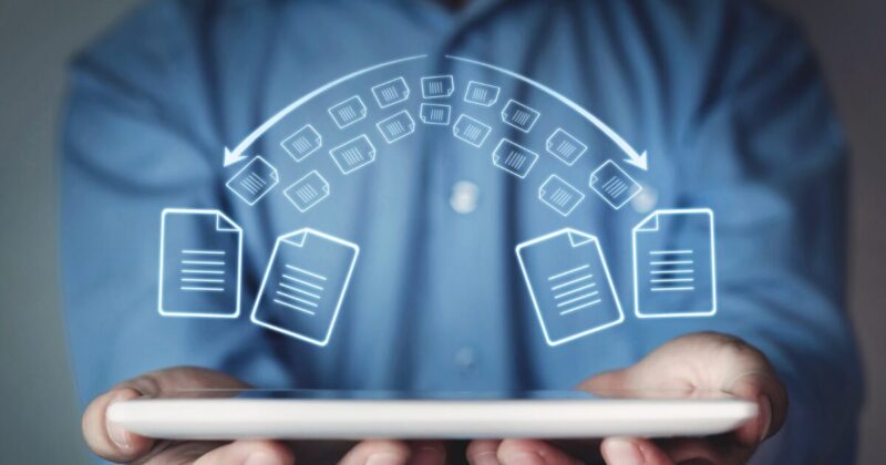 資料をダウンロードできる様子